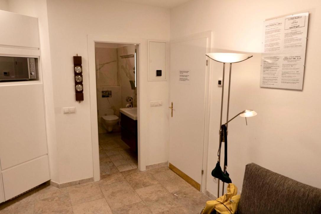 Modern Studios Near City Center Bécs Kültér fotó