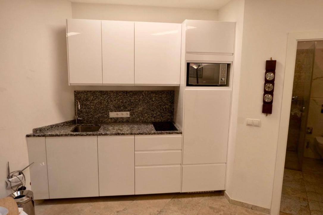 Modern Studios Near City Center Bécs Kültér fotó