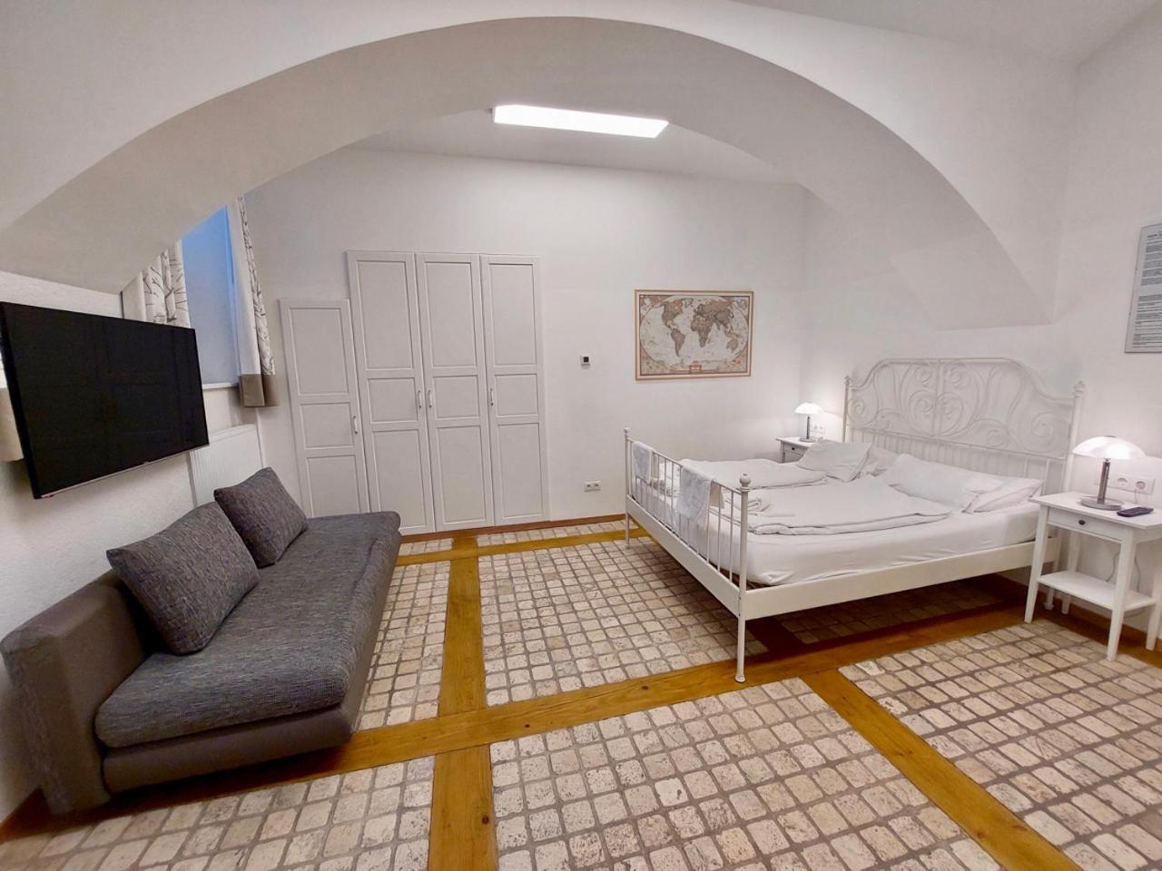 Modern Studios Near City Center Bécs Kültér fotó